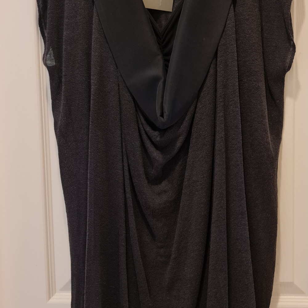 A set (2 pieces) of Dress